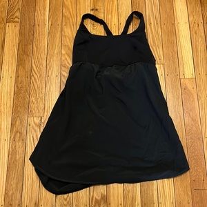 Lululemon top